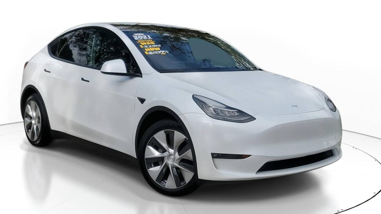 TESLA MODEL Y 2021 5YJYGDEE6MF105725 image